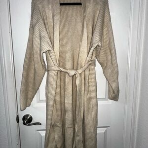 H&M Beige Ribbed Knit Sweater